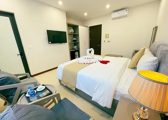 Ngọc ánh Dương Khách sạn Hạ Long